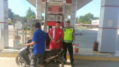Sat Lantas Polres Batu Bara Patroli SPBU di Jalinsum Sei Bejangkar, Situasi Aman dan Lancar