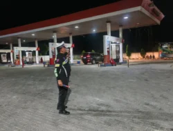 Sat Lantas Polres Batu Bara Intensifkan Patroli Blue Light di Wilayah Lima Puluh, Jaga Keamanan Malam Hari
