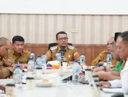 Bupati Fery Pimpin Rapat Persiapan MTQ Labusel, Tekankan Profesionalisme dan Hadiah Cair Tepat Waktu