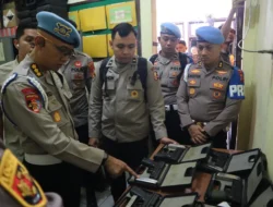 Mitigasi Pelanggaran, Divpropam Polri Periksa Senpi Personel Polres Nias Selatan