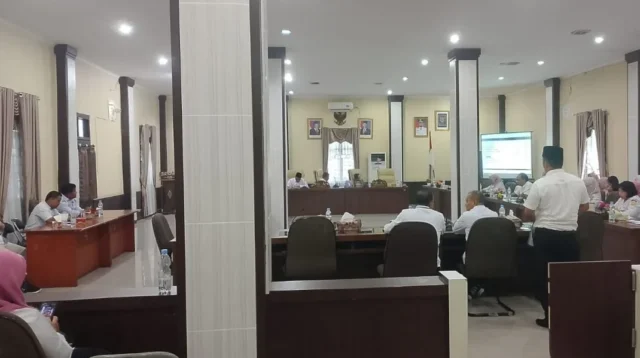 Rapat Pansus LKPJ 2025