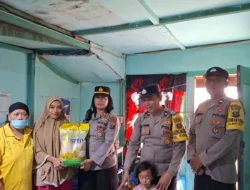 Kapolsek Siantar Utara Gelar Jumat Curhat, Salurkan Bantuan untuk Keluarga Anak Stunting
