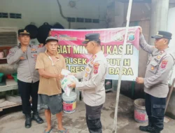 Polsek Air Putih Gelar Minggu Kasih, Salurkan Bantuan Sembako kepada Warga Kurang Mampu di Batu Bara
