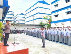 Kapolsek Medan Timur Ingatkan Seribuan Siswa SMK Imelda soal Tawuran, Narkoba dan Judi Online