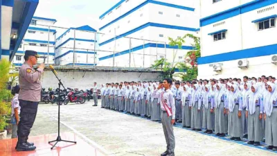 Kapolsek Medan Timur Ingatkan Seribuan Siswa SMK Imelda soal Tawuran, Narkoba dan Judi Online