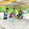 Sambangi Warga Nortmark, Bhabinkamtibmas Ingatkan Bahaya Narkoba dan Judi Online