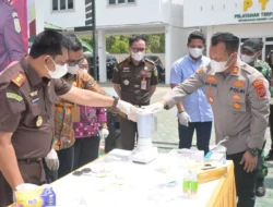Kejari Labusel Musnahkan Barang Bukti 92 Perkara Inkracht, 61 Kasus Narkotika
