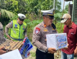 Sambut Hari Lalu Lintas Bhayangkara ke-71, Sat Lantas Polres Sergai Salurkan Sembako kepada Warga dan Petugas Perlintasan