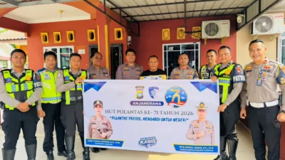 Satlantas Polres Karimun Sambangi Pensiunan dan Salurkan 40 Paket Sembako Jelang HUT Polantas ke-71