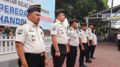 Perkuat Disiplin dan Integritas, Kalapas Rantauprapat Pimpin Apel Pagi Pegawai